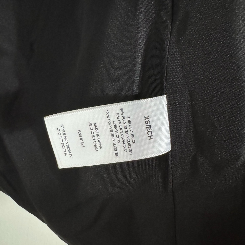 Vince Camuto XS Women's Black Blazer - Picture 4 of 4